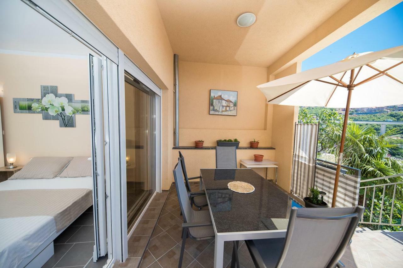 Apartment Zorica Crikvenica Exterior photo